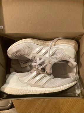 Adidas Ultraboost 5.0 DNA - USED men’s 8